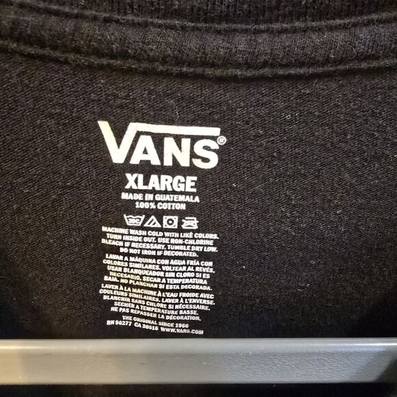 Men’s Vans Long Sleeve Shirt Black Checkering with Red Rose's Size XL (black) - Picture 3 of 6